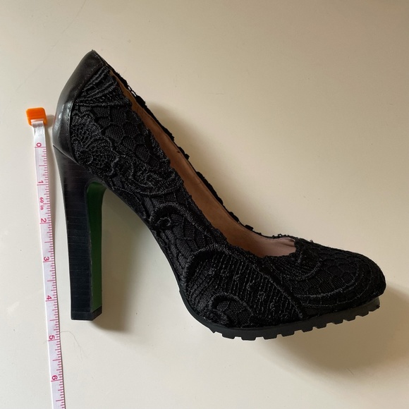 Lisa for Donald Pilner Rawna High Heels in Black Textured Fabric NWOT Size 6.5 - Picture 6 of 9